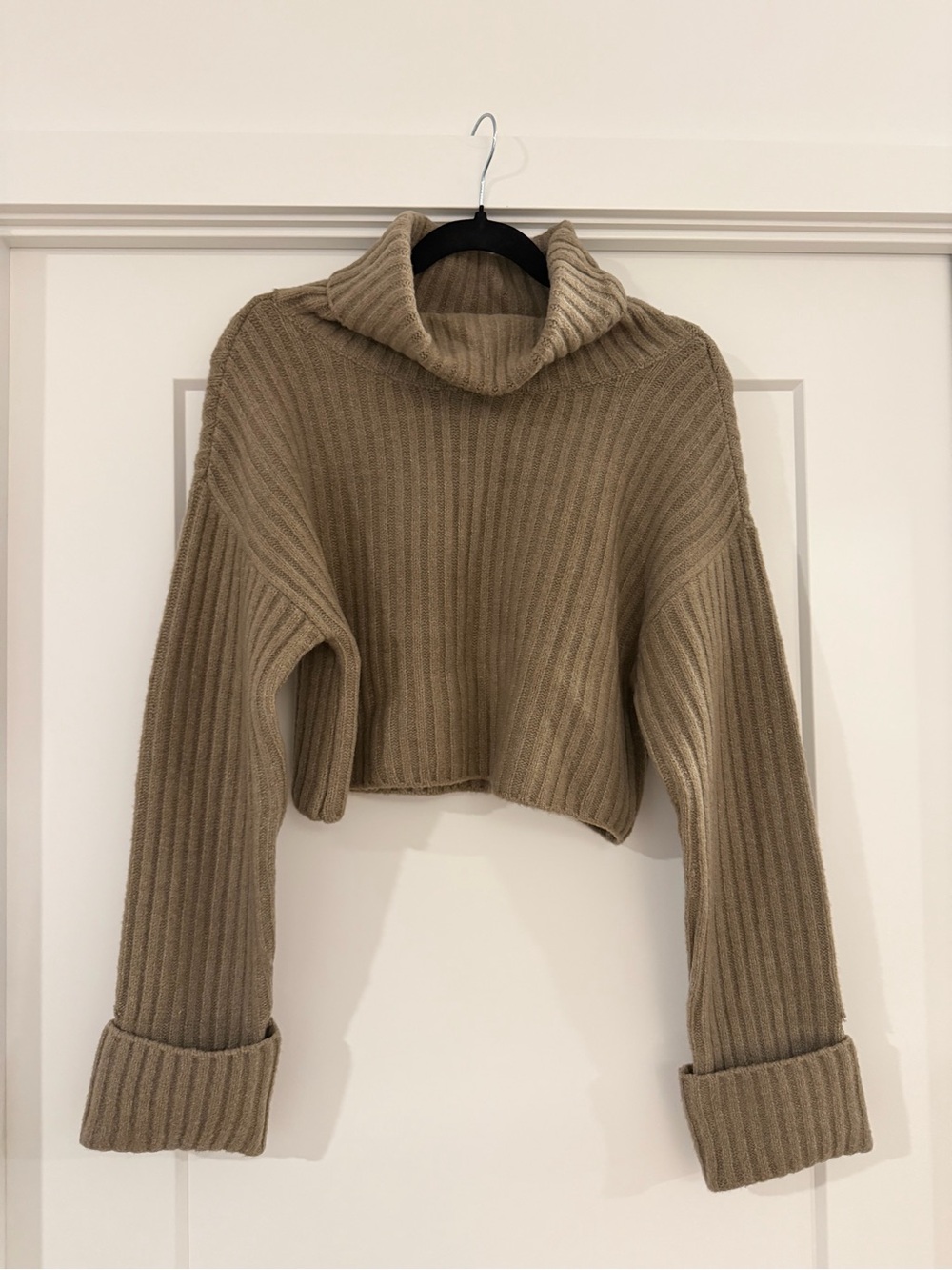 Women's Cropped Ribbed Turtleneck Sweater - Taupe